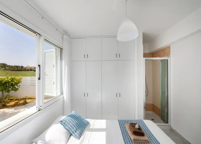 Villa Fig Tree Bay 3 *