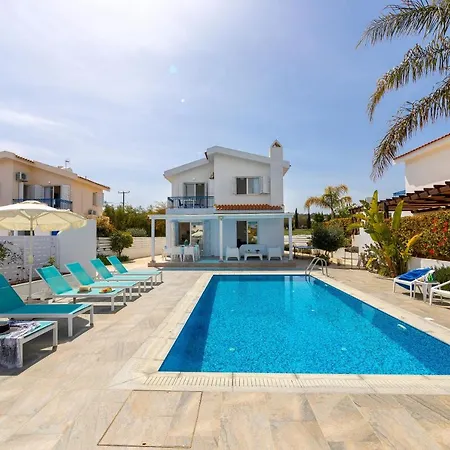 Villa Fig Tree Bay 3