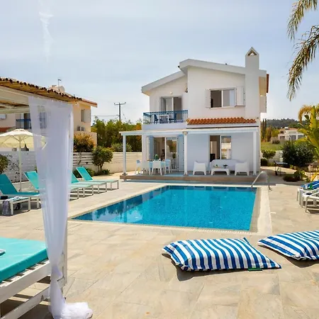 Villa Fig Tree Bay 3