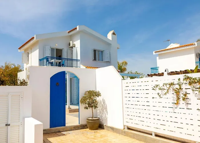 Vila Fig Tree Bay 3 Protaras