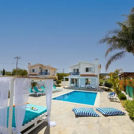 Fig Tree Bay 3 *